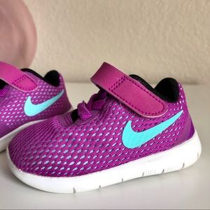 Pink and Teal Infant Girl’s Nike Shoes size 4